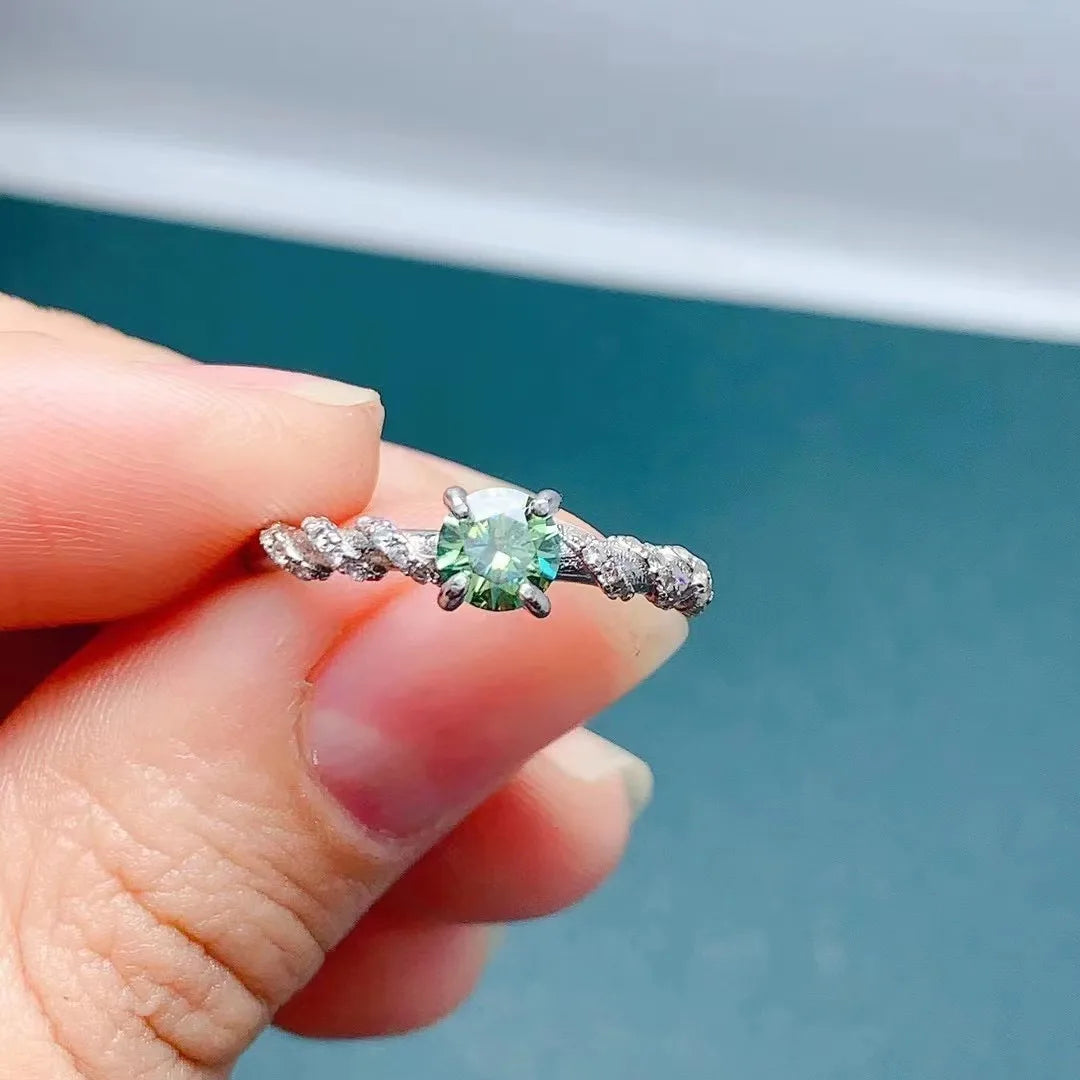 Wholesale 925 Sterling Silver Initial Letter Green Moissanite Star Ring Good Price with Low MOQ