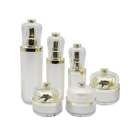 High-End 15g 30g 50g Acrylic Cosmetic Packaging Bottles with Lid for Skin Care Serum Facial Cleanser in Sizes 30ml 50ml 100ml