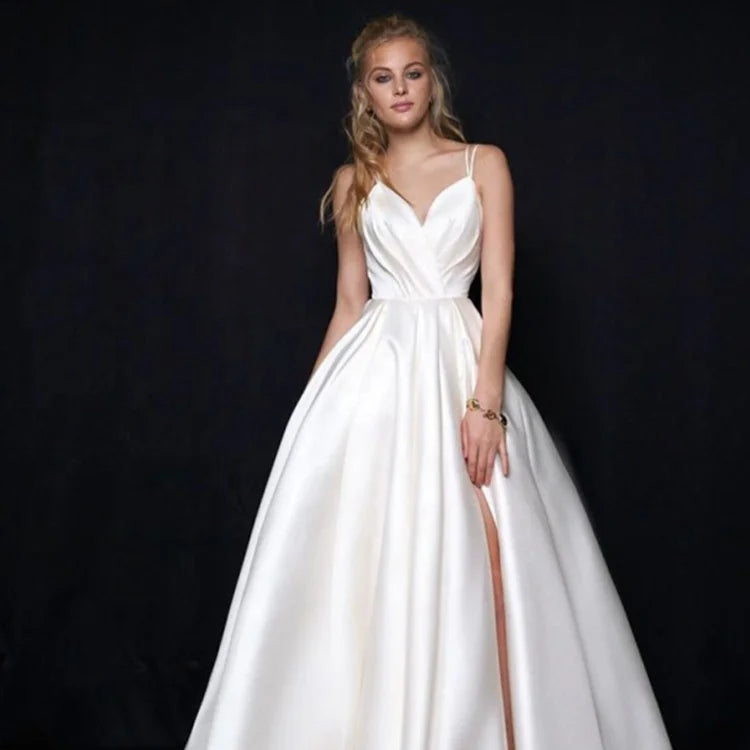 Simple Senior Satin Main Wedding Dress New Fresh Temperament Fairy Suspender Wedding Dress French V-neck High Slit Wedding Dress