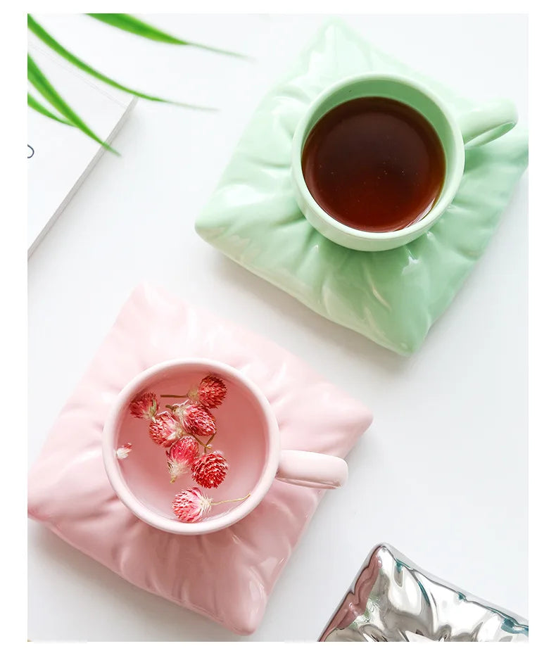 Madou 200ml Ceramic Saucer Mug Eco-Friendly Business Gift Mug Handgrip Hot Sale Gold Coffee Cup Saucer Set Creative Restaurants
