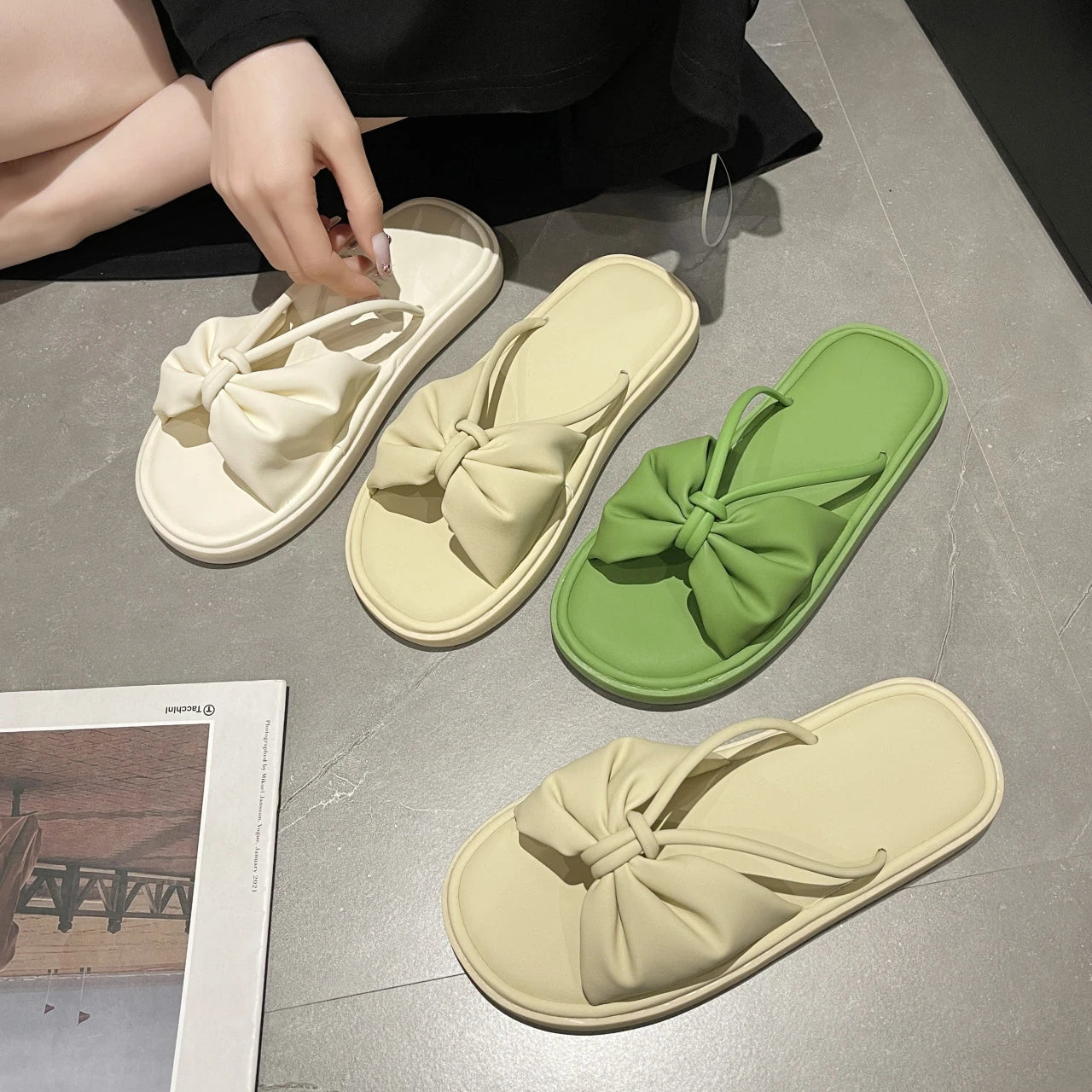 2023 Fashion Women Shoes Slipper Flat Casual Women Slide Slippers  Outdoor Flat Slide Slippers