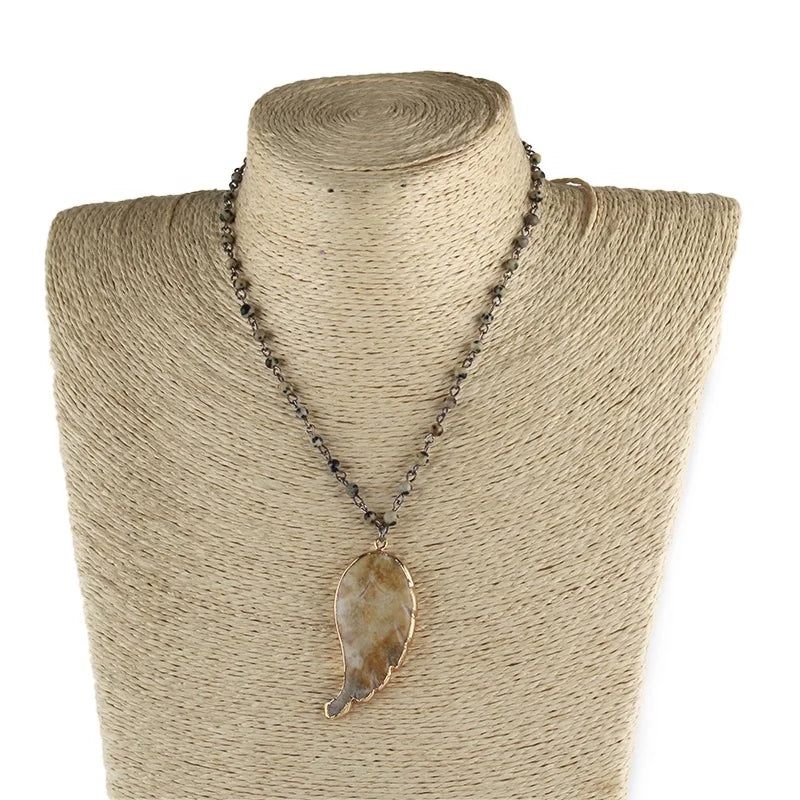 New Ethnic Women Necklace 4mm Natural Stone Beads Rosary Chain Stone Wing Pendant Choker Necklaces