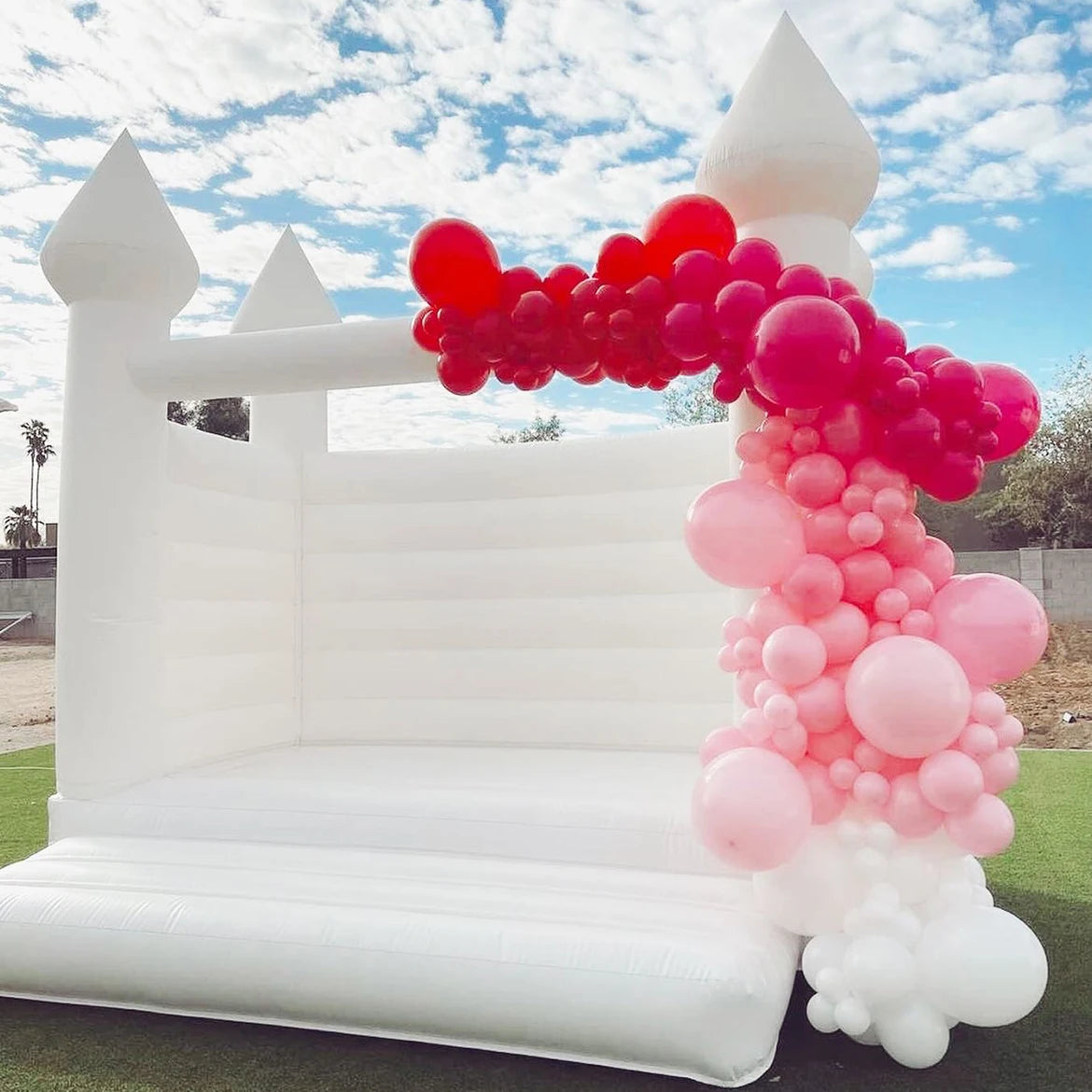 Customized Commercial All White PVC Inflatable Bounce House Wedding Bouncing Castle