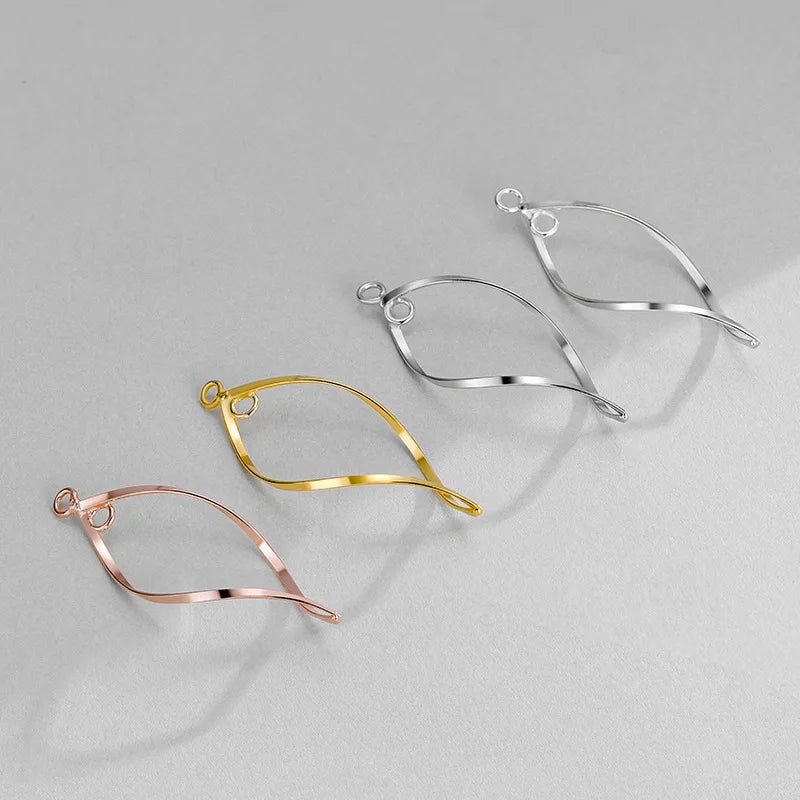 Wholesale 925 Sterling Silver With Double Connector Twisted Leaf Shape Charm Gold Plated Charm for Diy Earring Jewelry Making
