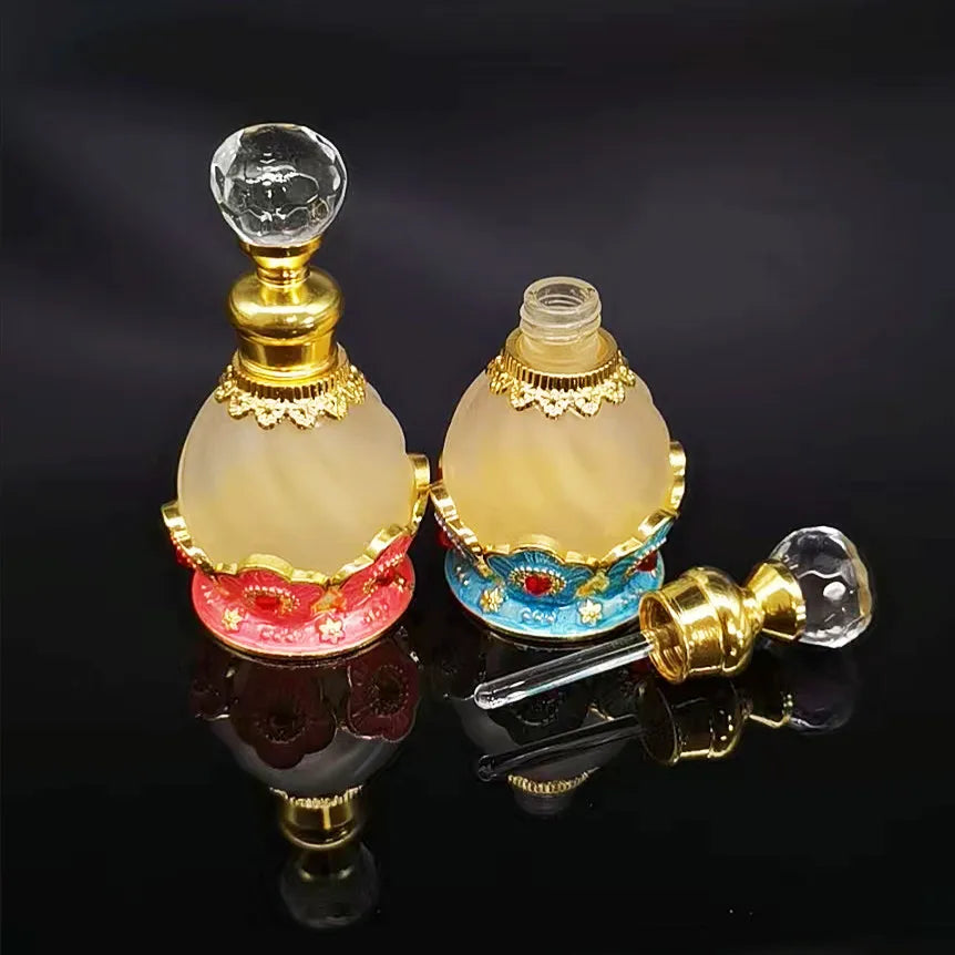The New 15ml Gold Pink Blue Middle East Arabian Retro Is Divided Into Empty Bottle Glass Essential Oil Bottle
