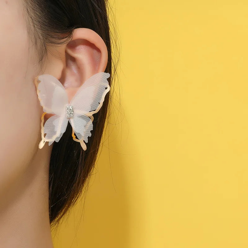 European and American Double Layer Tulle Yarn Black Statement Earrings Butterfly Shaped Metal Jewelry Stand Gold Earrings