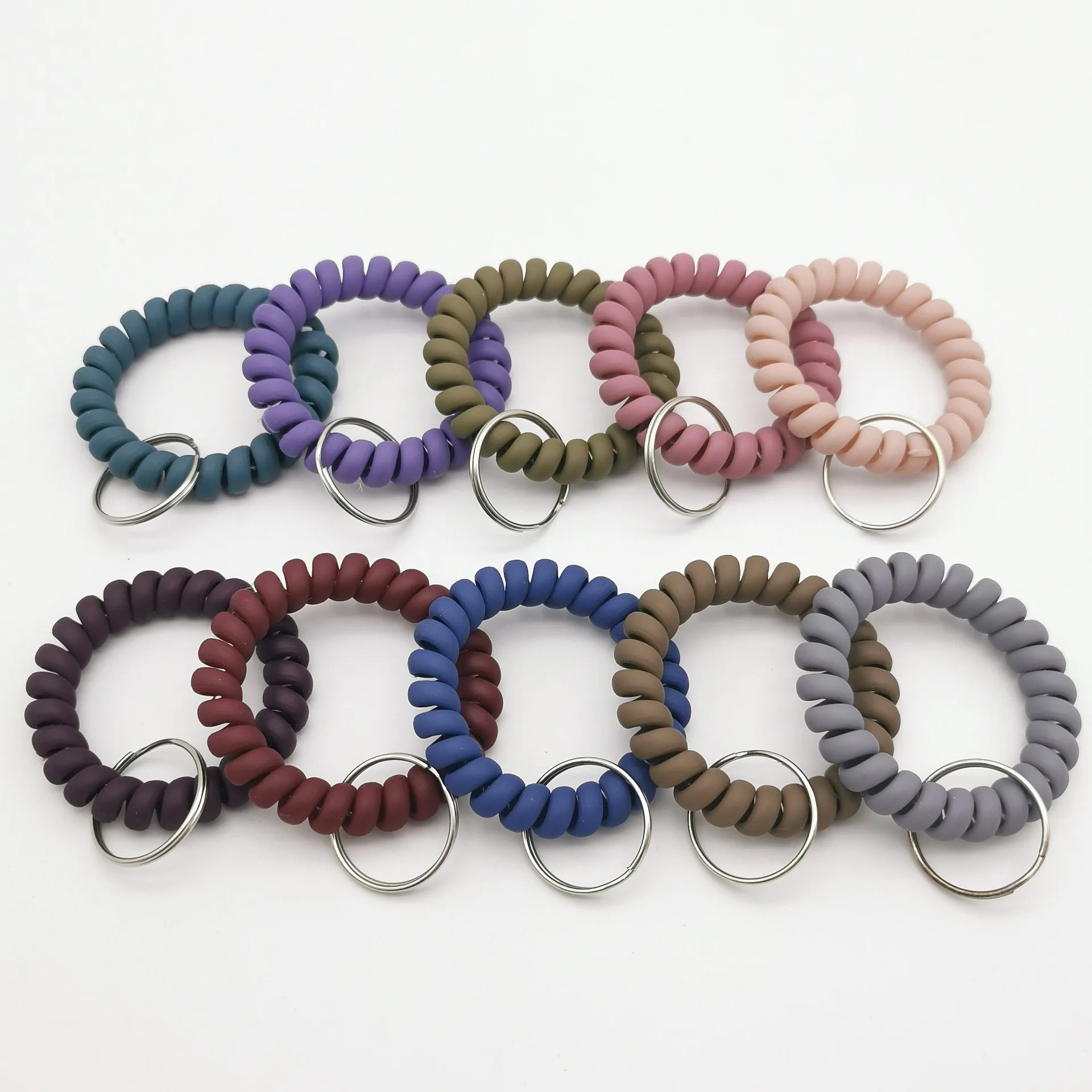 Frosted Matte Stretchable Plastic Spring Bracelet Keychain Wrist Coil Key Holder Key Ring Outdoor Sport