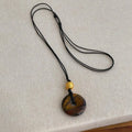 New Arrival Elegant Long Necklace with Resin Charm Retro Long Sweater Necklace for Daily Accessories