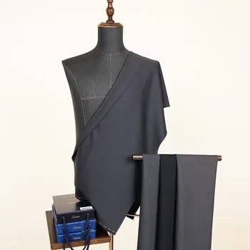 New 50% Wool 50% Polyester Yarn Dyed Worsted Merino Wool Suiting Fabric for Men's and Girls' Jackets Woven Garment for Boys