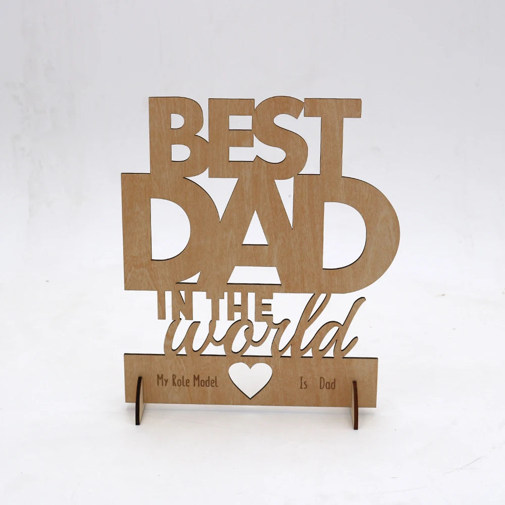 2023 Fathers Day Gift Best Dad in the World Display Cards Wooden Custom Laser Cutting Gifts for DAD Fathers