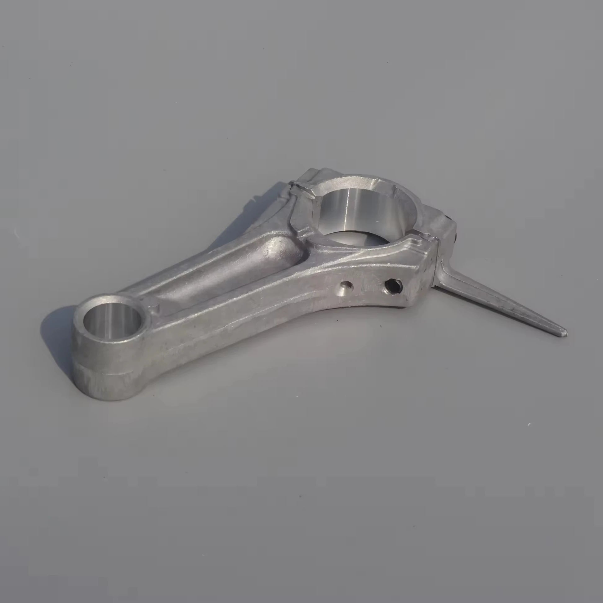 Connecting Rod for gx160 gx270 gx390 gx120 gx200 gx420 gx440 177 188