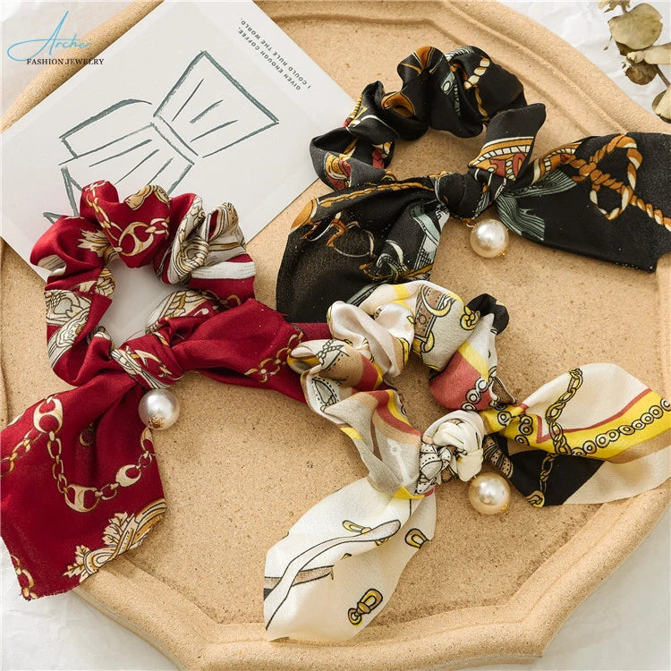 Wholesale Fabric Elastic Band Cord Hair Accessories Scrunchies Hair Ties Print Chain Rabbit Pearl Scrunchies for Girls