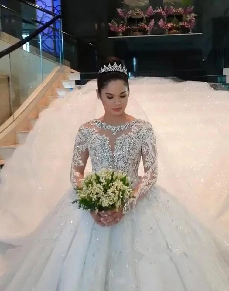 Guangzhou Auyan 2024 Long Sleeve Wedding Dress with V-Neck Lace Rhinestone & Crystal Decorative Flowers
