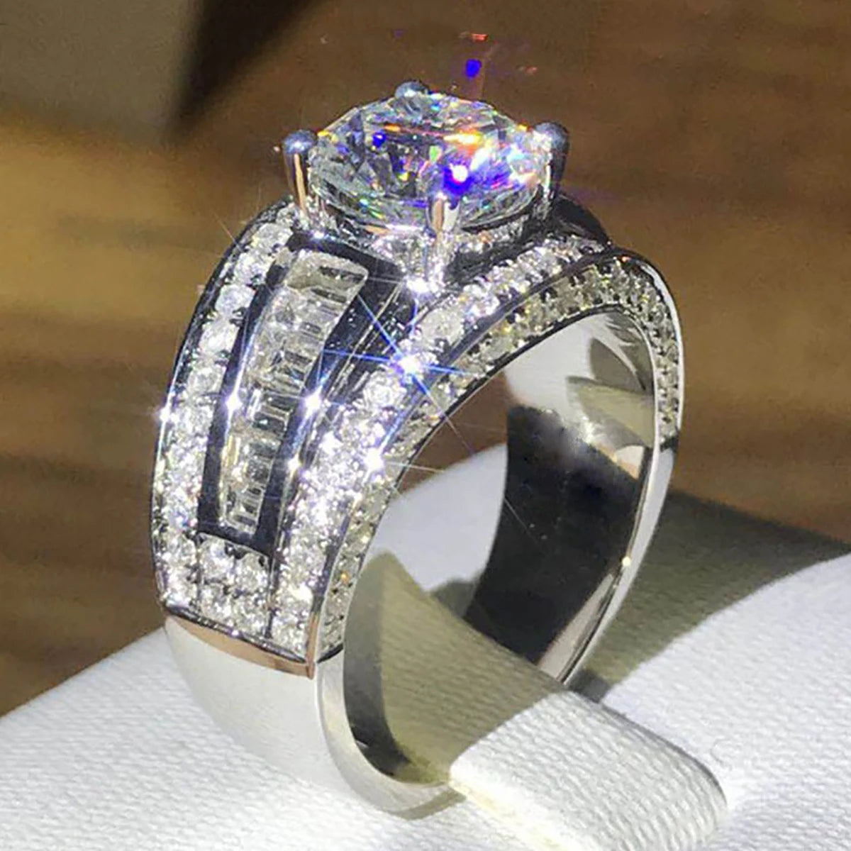 Huitan Custom Gorgeous Geometry Design Sparkling Zircon Wide Band Rings Bridal Wedding Silver Plated CZ Rings for Women Jewelry