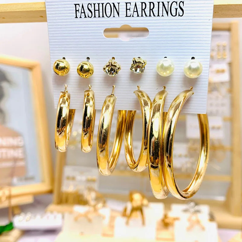 Women's Geometric Compact Individually Packaged Set Jewelry Earrings Golden Rhinestone Harbor Wind Hollow Pearl Earring Cards