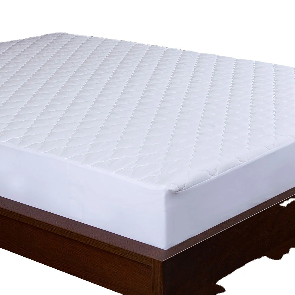 Single Size Waterproof Mattress Pad Quilted Breathable Mattress Protector Microfiber Fabric Fitted Sheet