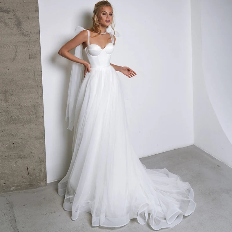 13682#Open Back Sleeveless Sweep Train Tulle Spaghetti Straps Simple Boho Sexy Sweetheart Elegant Wedding Dress Bridal Gown