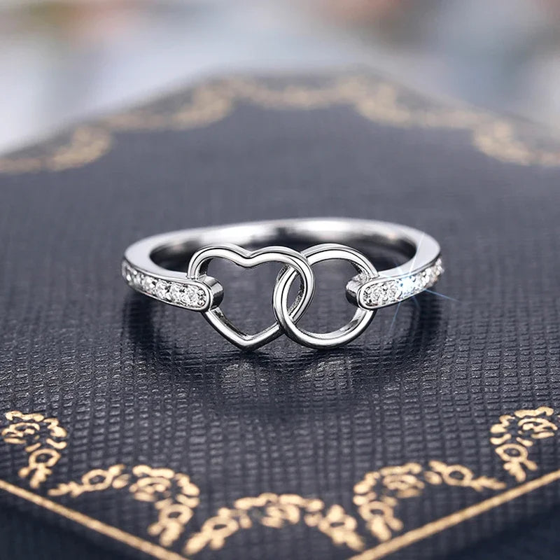 CAOSHI Unique Heart Round Hollow Design Cubic Zirconia Finger Rings for Fashion Party Women Wedding Silver Plated CZ Rings OEM