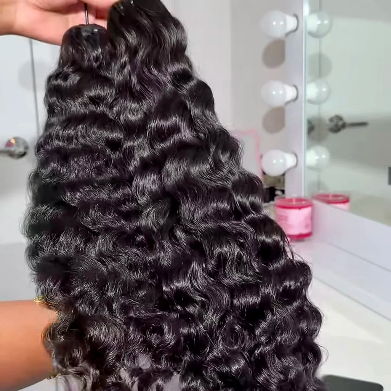 Raw Hair Unprocessed Cambodian Natural Wavy Human Hair Vendor Vietnamese Burmese Curly Cuticle Aligned Indian Curly Raw Hair