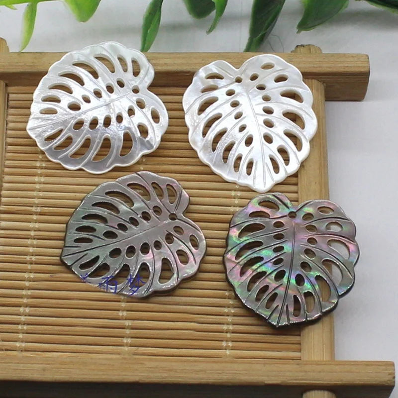 Wholesale 24*26mm White Shell Monstera Leaf Mother of Pearl Plumeria