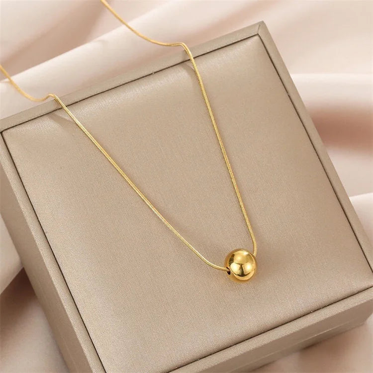 Wholesale New Titanium Steel Korean Women Luxury Gold Plated Ball Pendant Necklace