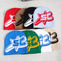 Wholesale 100% Acrylic Adult Jacquard Knitted Hat New Product Launch Personalized Letter Design Logo Customizable Travelers