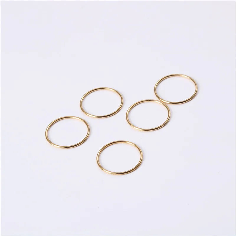 High End 18K Plain Gold Seamless Dainty Line Rings Stainless Steel Trendy Simple Gold Plated Jewelry