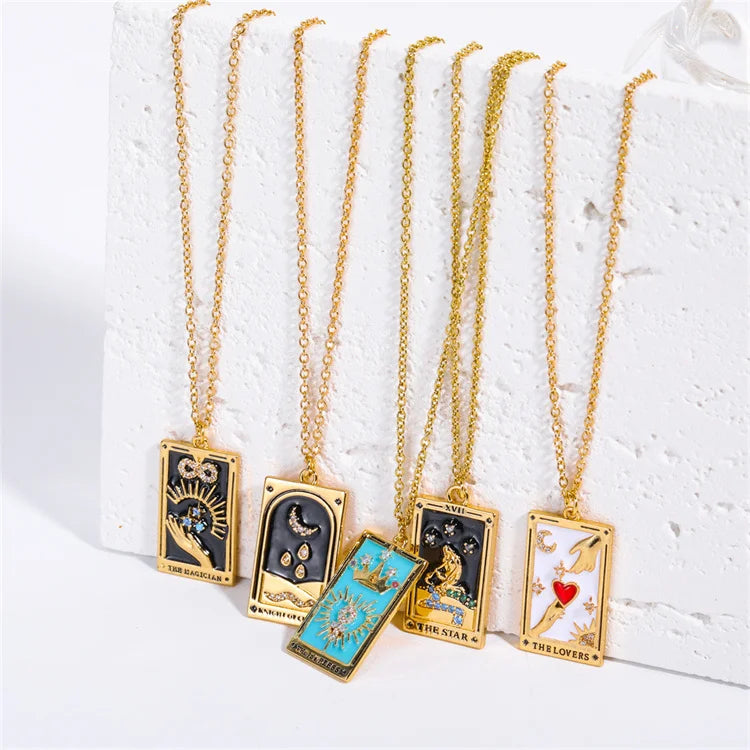 Wholesale Retro New Fashion Electroplated Real Gold Personalized Diamond Square Pendant Tarot Necklace