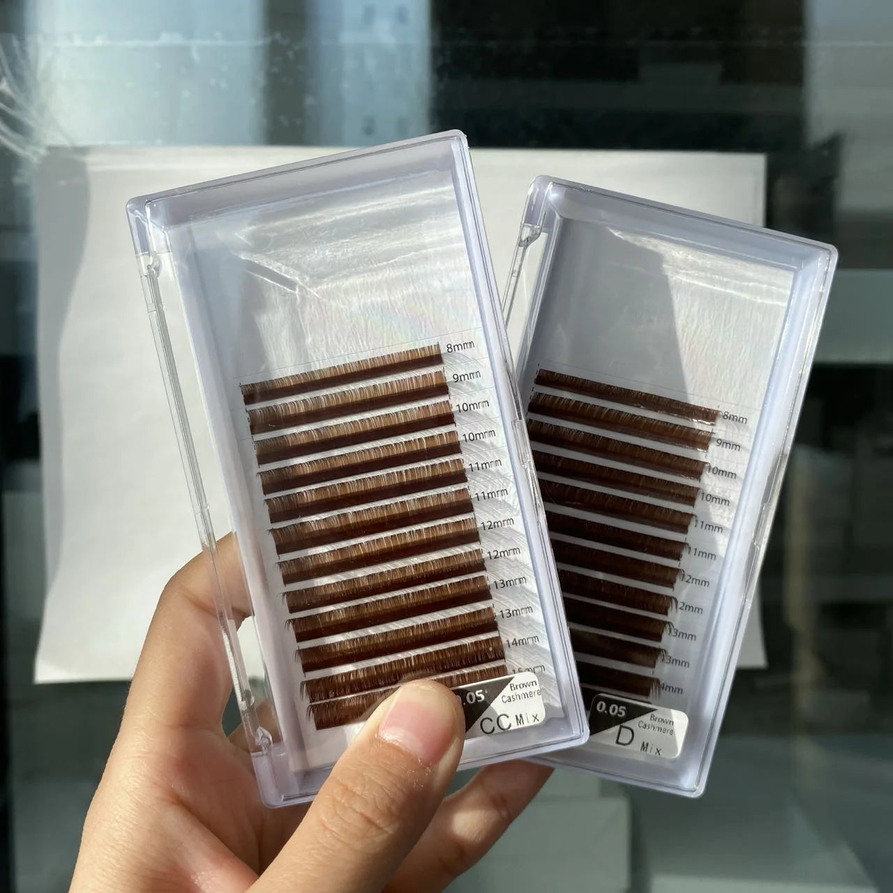 Brown 5mm - 25mm Vegan Matte Lash Extensions Soft Single Russian Volume 0.07 0.05 0.03 Eyelash Extensions