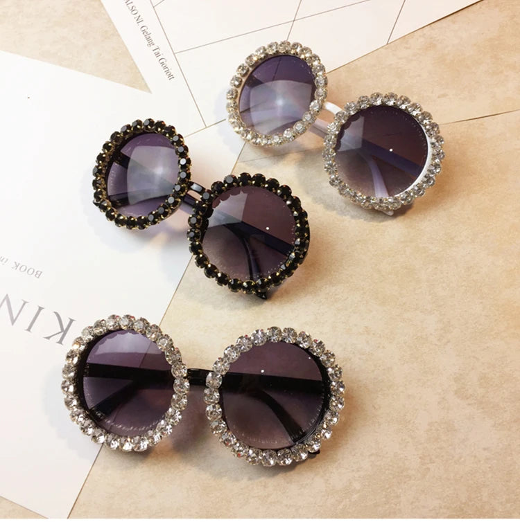 Vintage Luxury Feminino Rhinestone Sun Glasses Oversized Female Disco Dancing Eyewear Party Shades Triangular Round Sunglasses