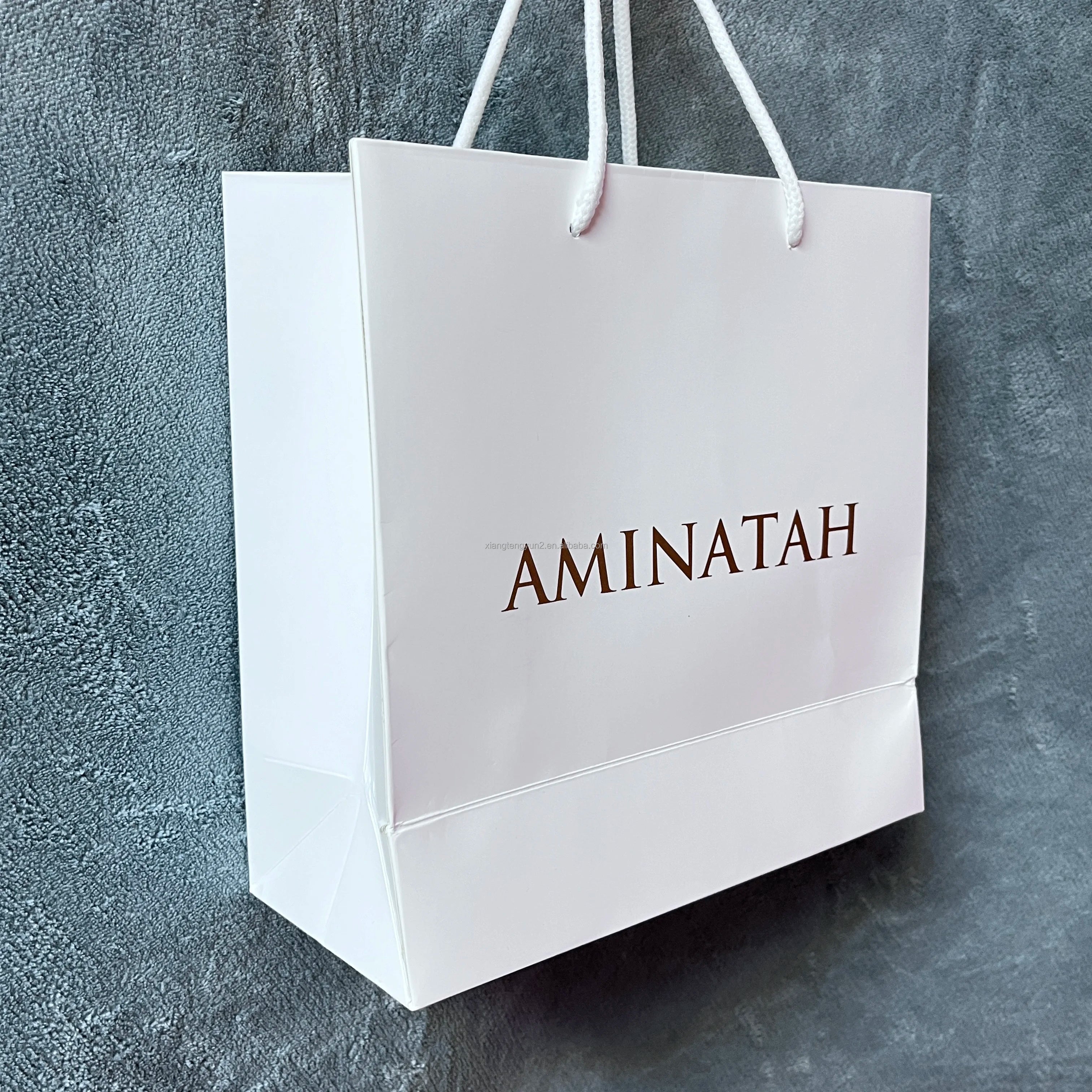 Luxury Textured Paper Shopping Bags Custom Your Own Personal logo Shopping Gift Paper Bags
