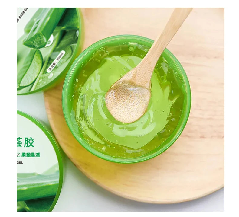 China Supplier Organic Aloe Vera Gel With 100% Pure Aloe Vera Gel for Skin Whitening Aloe Vera Exfoliating Gel After Sun