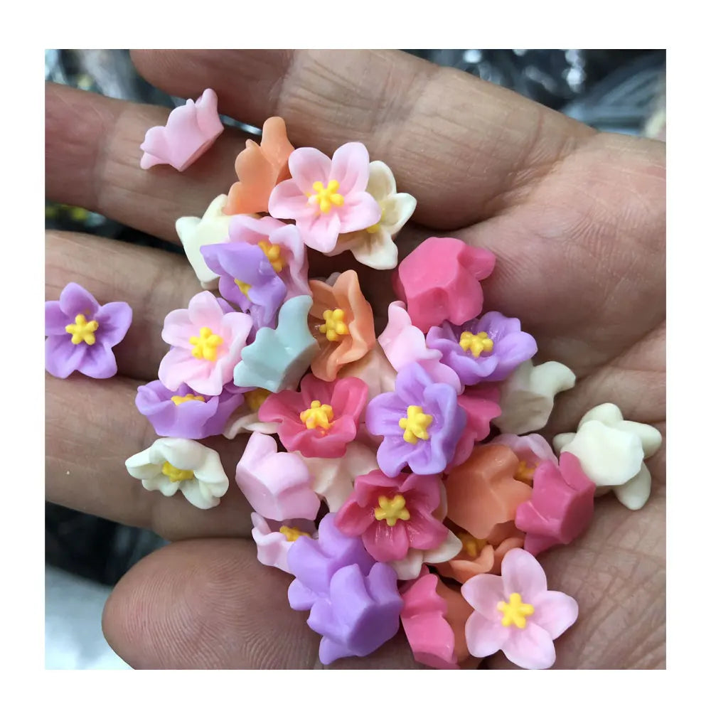 500Pcs 3D Colorful Resin Mini Flower Charm Flatback Figurines Scrapbook Slime Nail Art Decor Crafts