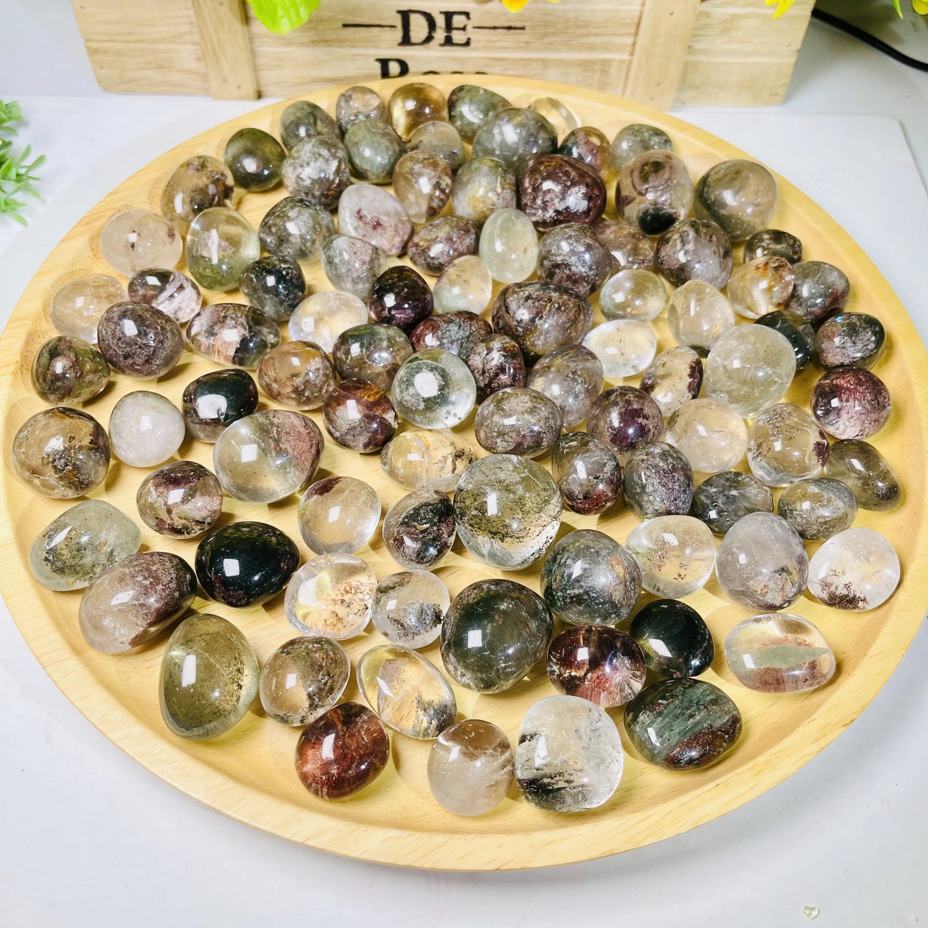 Phantom Crystal Tumbled Stone Natural Healing Garden Quartz Tumbled Stone for Meditation