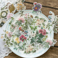 60PCS Trendy Aesthetic Flower Retro 3d butterfly Vinyl Sticker Paper for Snowboard Bicycle Motorcycle Car Bumpers