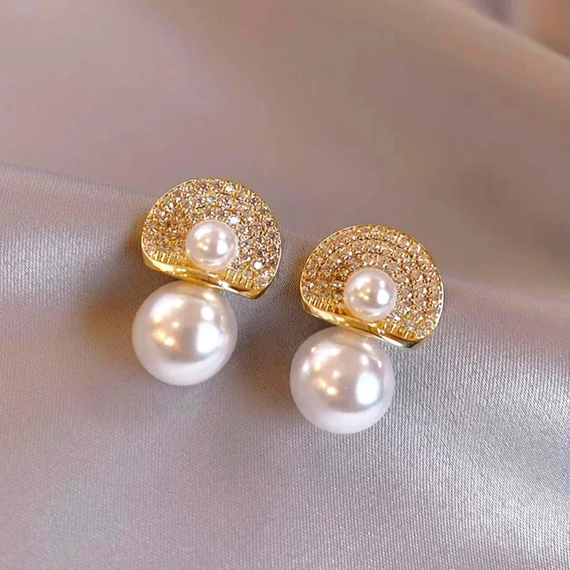 Light Luxury Diamond Pearl Earrings Women Temperament Earring Exquisite Fashion Earrings