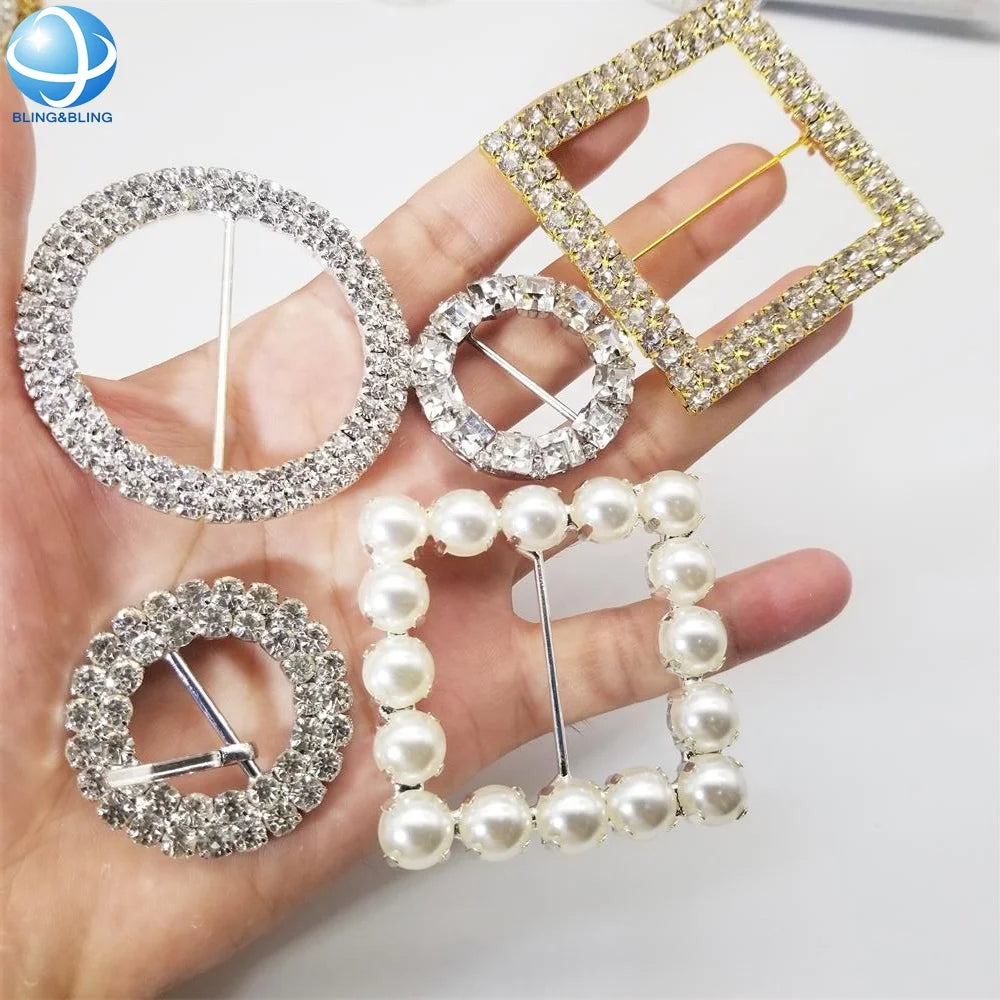 Custom Round square Pearl Belt Rhinestone Buckles for Wedding Dresses Clothes Strap Decoration