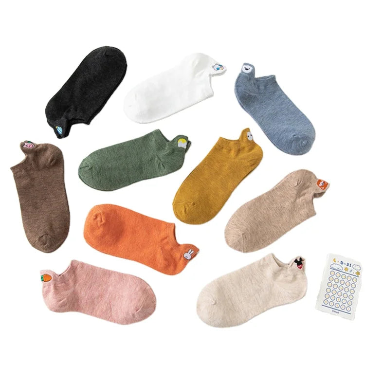 Four Seasons Cartoon Embroidery Ear-lifting Boat Socks for Women Breathable and Comfortable Solid Color Cotton Socks Fashion Fas
