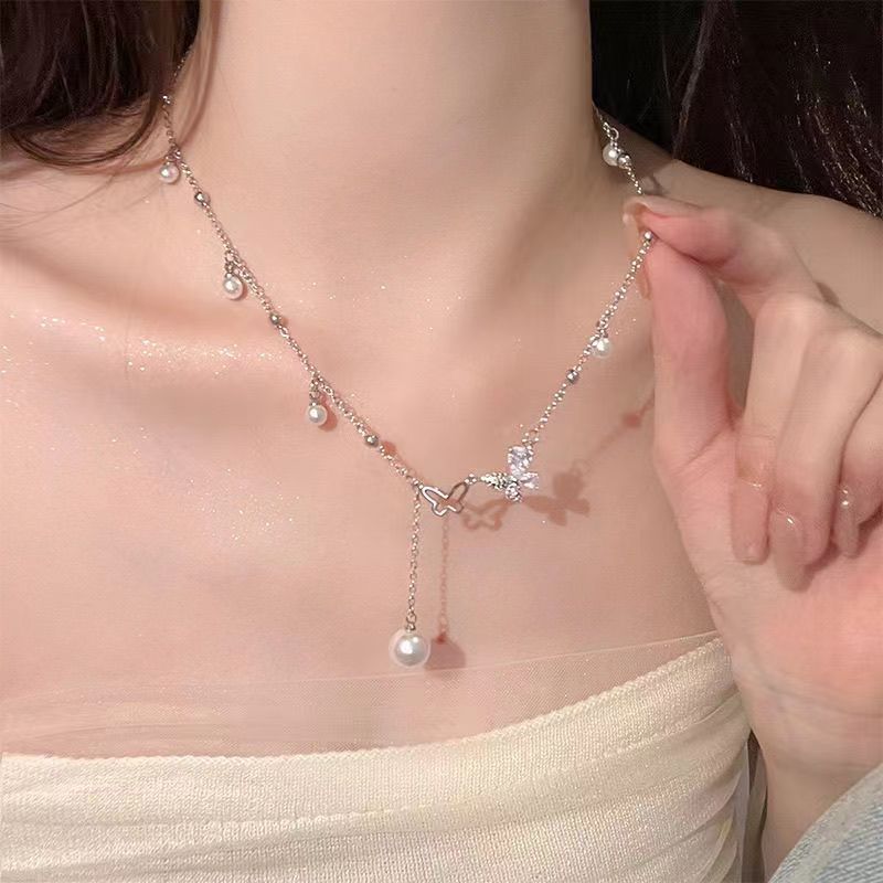 Women's Delicate Heart Light Luxury Graceful Fashionable Butterfly Clavicle Necklace - 32# Hollow Double Butterfly Diamond Silver Necklace MegaBDM