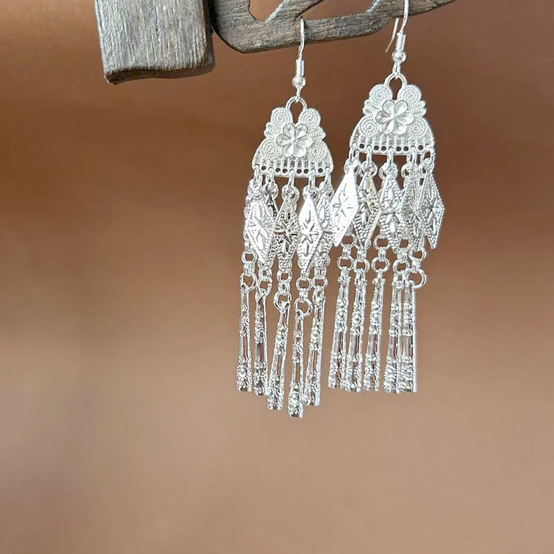 Sier Ethnic Style Peacock Retro Ear Hook Vintage Scenic Spot Earrings - 3109 MegaBDM