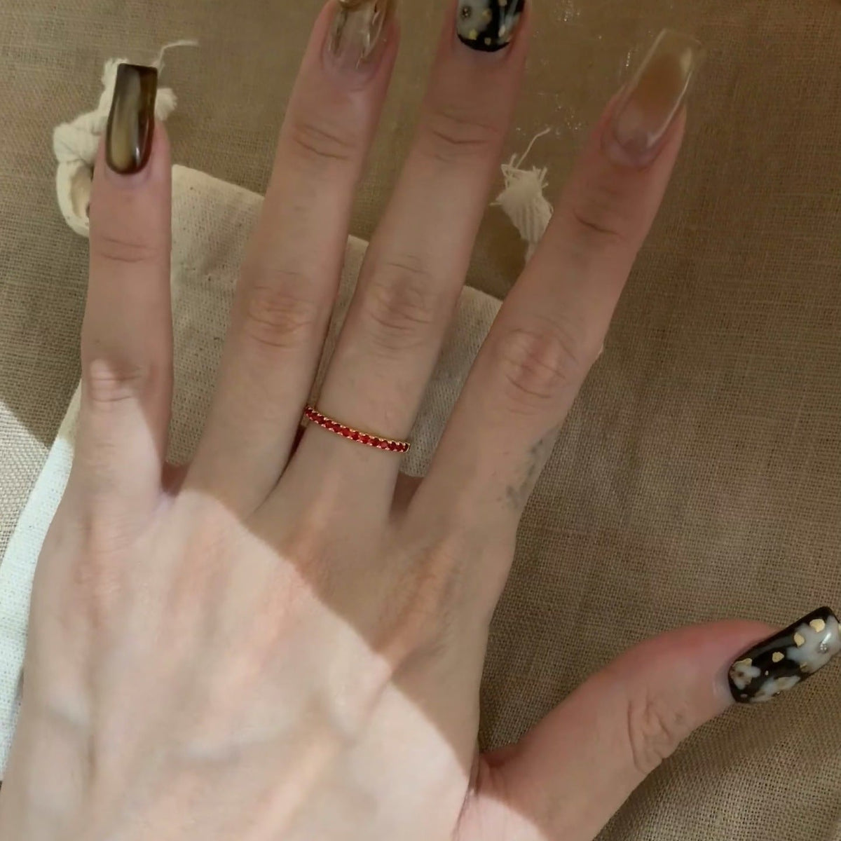 Shiny Diamond Female Gang Drill Light Luxury Rings MegaBDM