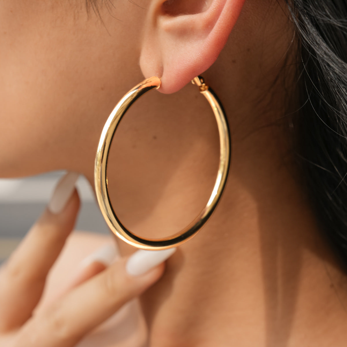 Metallic Round Sier Pin Ear Simple Earrings MegaBDM