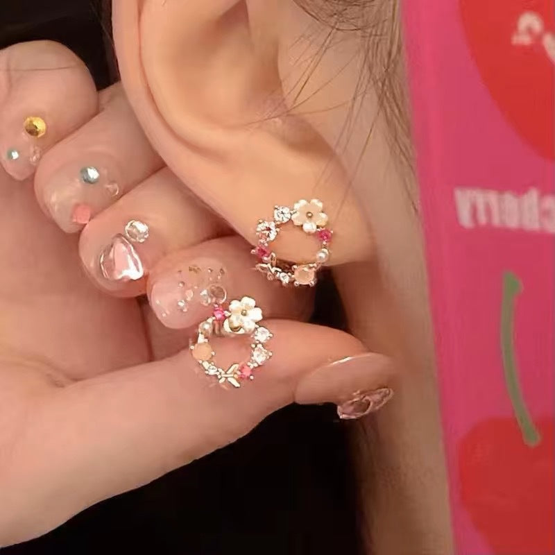 Fresh Sweet Pearl Garland Niche Dopamine Design Sense Stud Earrings MegaBDM