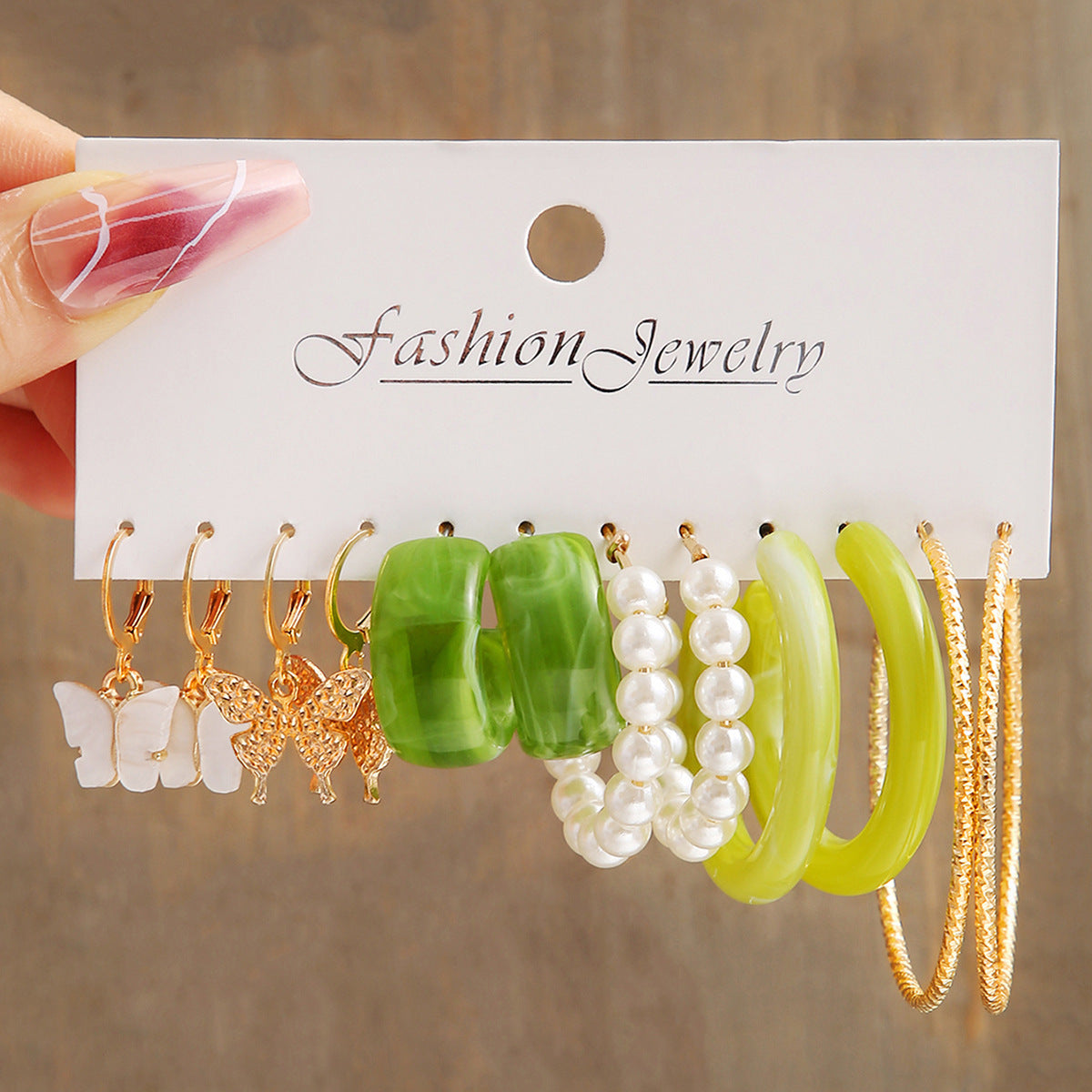 Ear Square Geometric Vintage Pearl Hepburn Style Earrings - H-3701 / Alloy MegaBDM