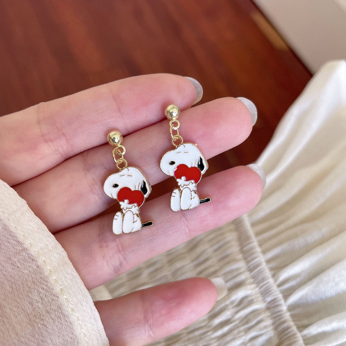 Cartoon Snoopy Cute Personality Childlike Comic Earrings - Snoopy C Silver Needle MegaBDM