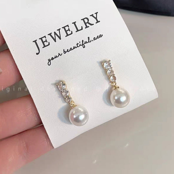 Women's Retro Affordable Luxury High-grade Ear Atmosphere Round Niche Earrings - Rhinestone Pearl Eardrops Stud Earrings MegaBDM