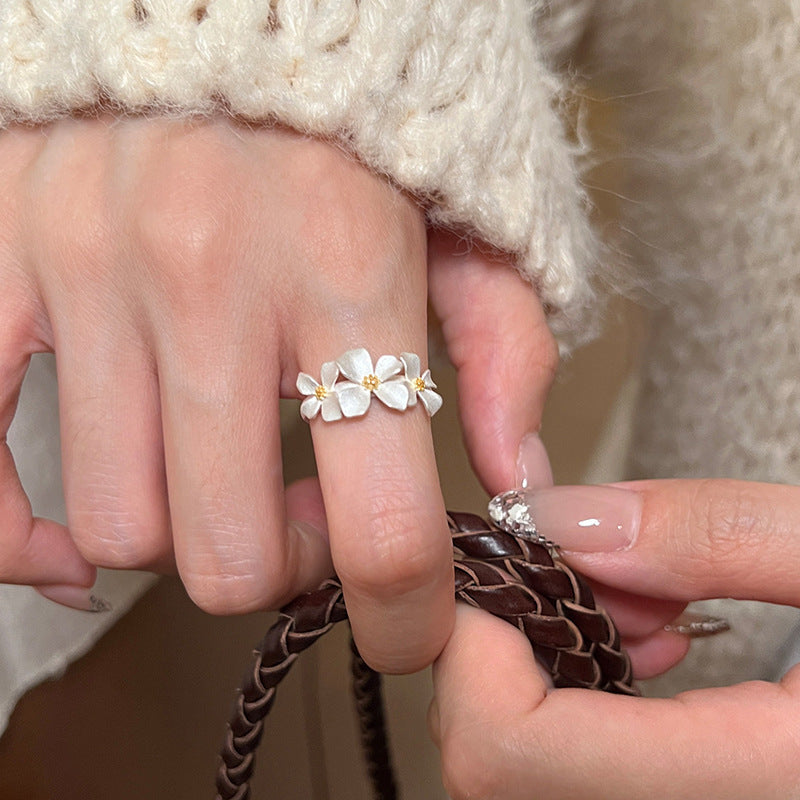 Women's Gardenia Fashionable Simple Elegant Index Finger Light Luxury High Sense Ring MegaBDM