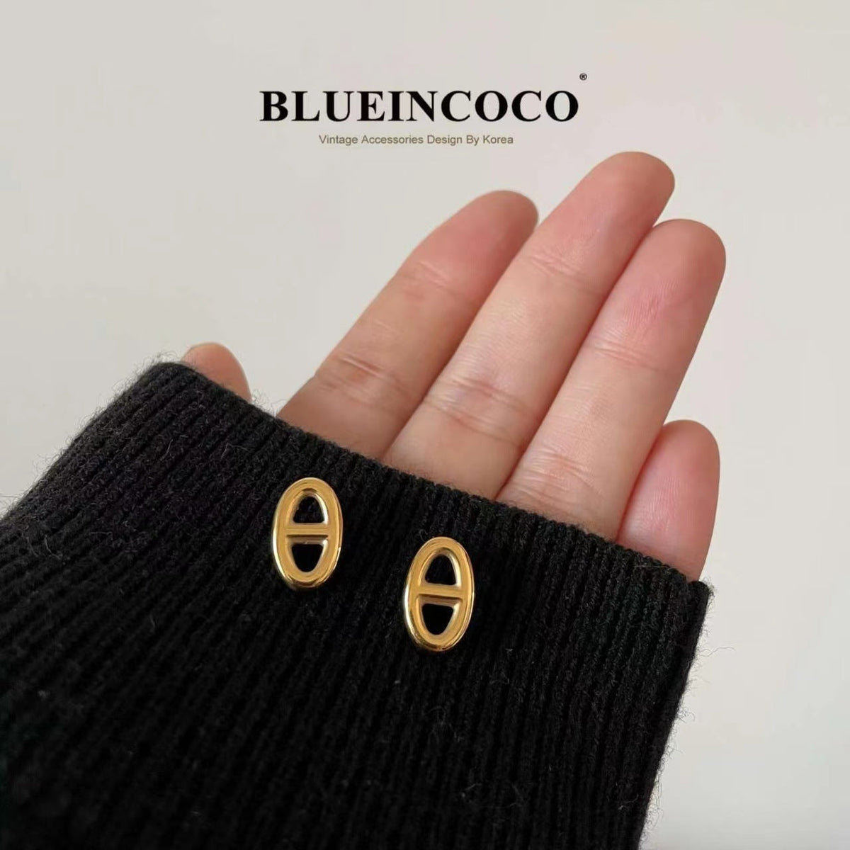 Women's Sier Needle Retro Geometric Metal Design Earrings - Q32 MegaBDM