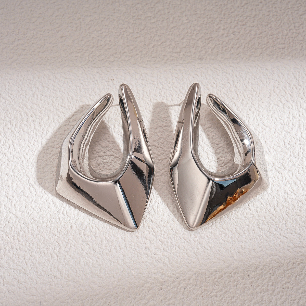 Women's Needle Round Curved Geometric Ear Retro Personalized Temperamental Light Luxury Earrings - 27# Silver Needle-Environmental Protection-Silver MegaBDM