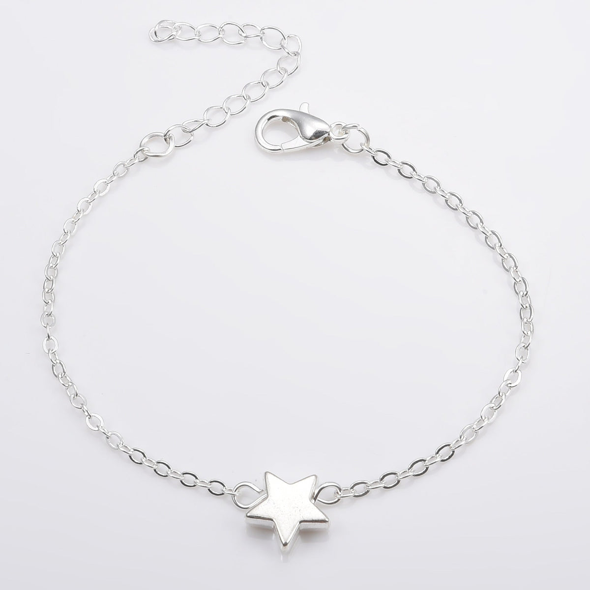 Simple Metal Five-pointed Star Chain Fashion Retro Bracelets - Silver MegaBDM